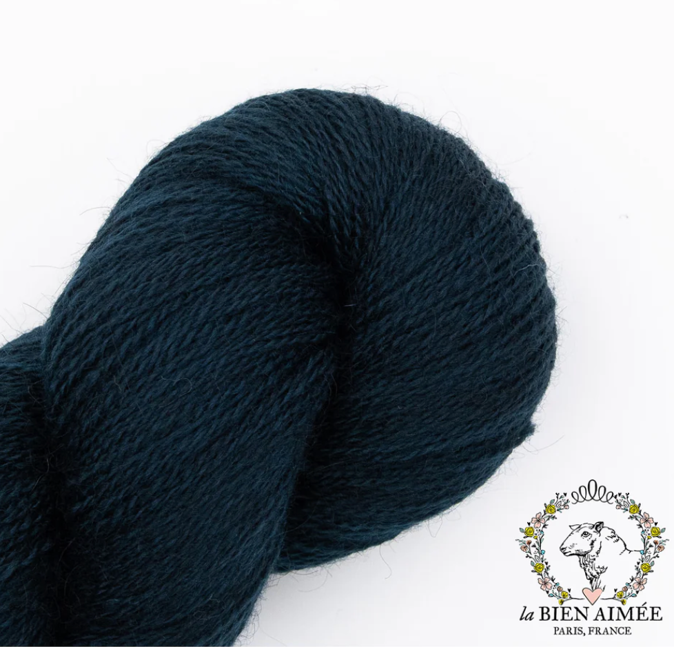 La Bien Aimee Yarn - Helix